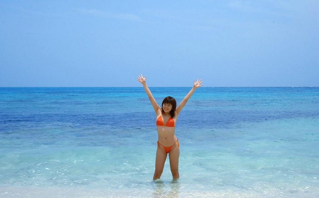 15P Sexy big tit Japanese beach bunny gets nailed hard