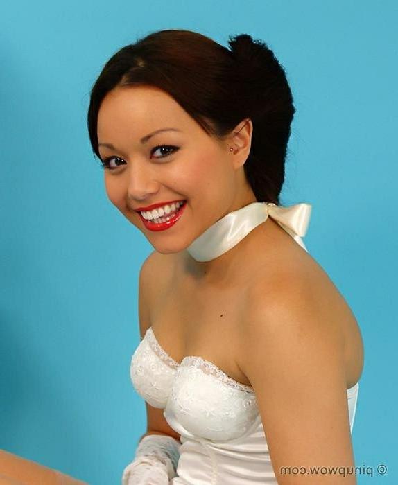 15P Asian Cutie Strips Wedding Dress