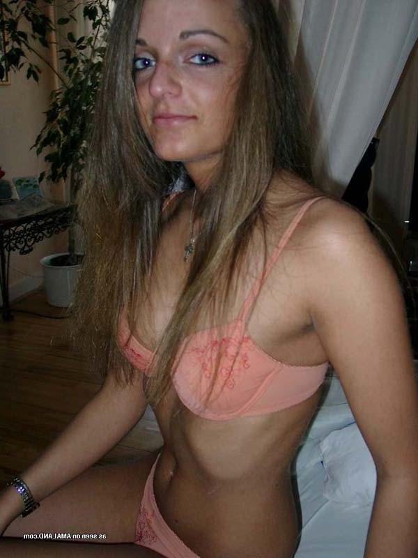 10P Hot wife in sexy lingerie teasing
