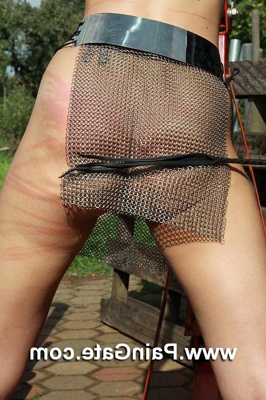 18P Redhead is stretched and lashed
