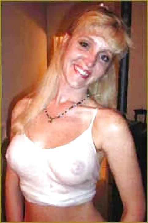 25P WET T - SHIRTS I