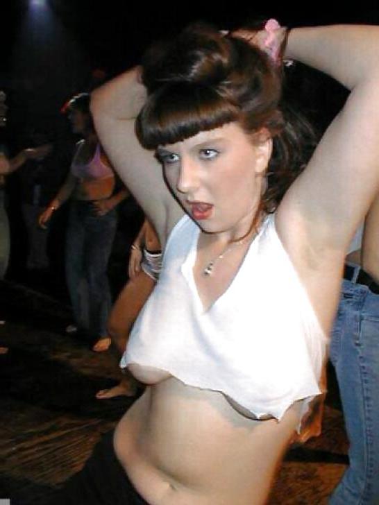 25P WET T - SHIRTS II