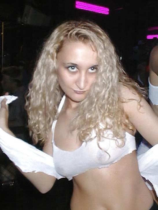 25P WET T - SHIRTS II