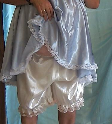 25P Mes satin sissy