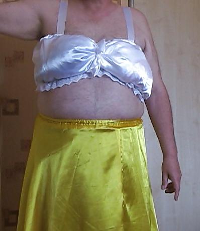25P Mes satin sissy