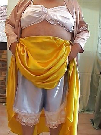 25P Mes satin sissy