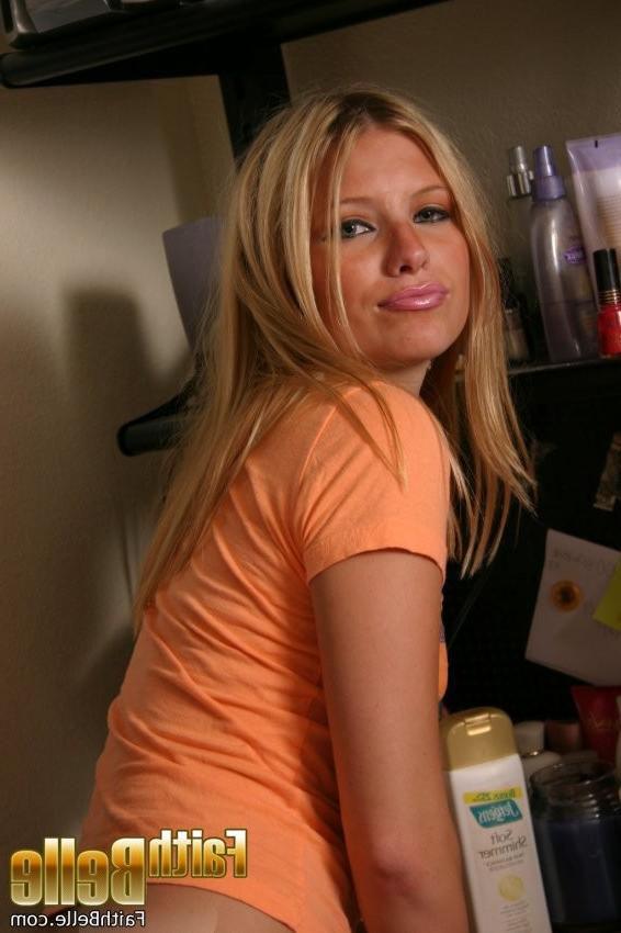 16P Faith Belle Strips And Gets Her Tshirt Wet 