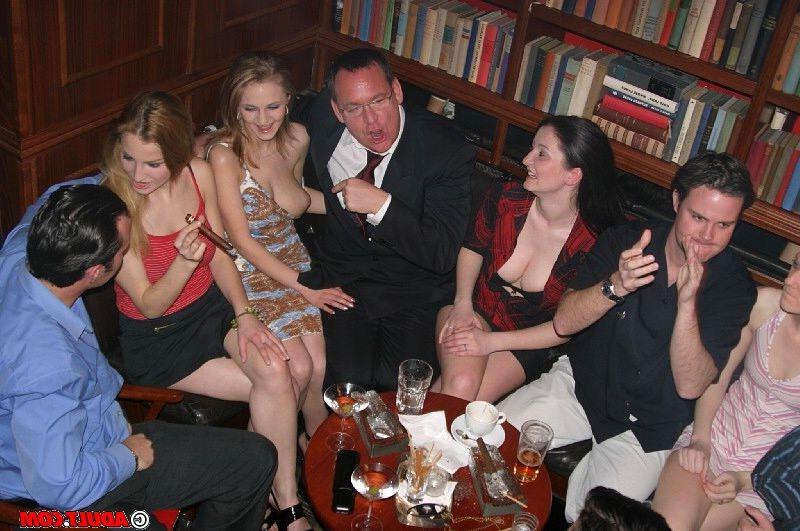 15P Young sluts giving it up at a private sex club