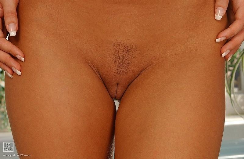 8P Beach bunny
