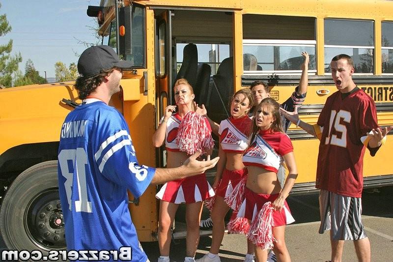 15P The school bus broke down and kinky cheerleaders fucking in wild