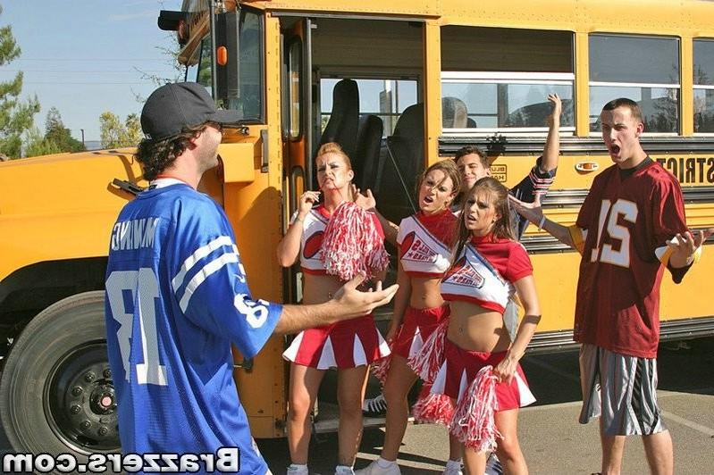 15P Go team fucked when the school bus broke down right in the middl