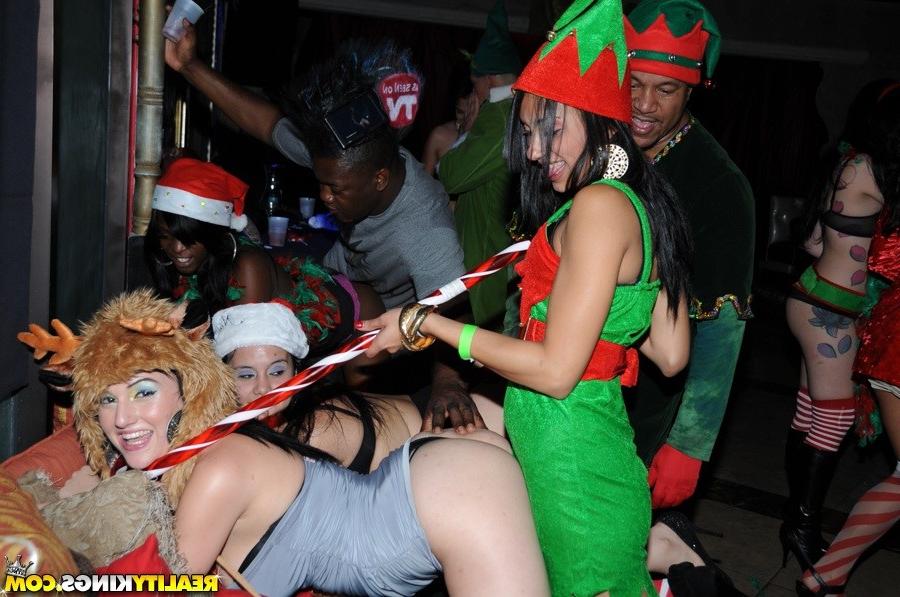 12P Super hot santa claus gets his cock sucked and fucked by his horny elfs