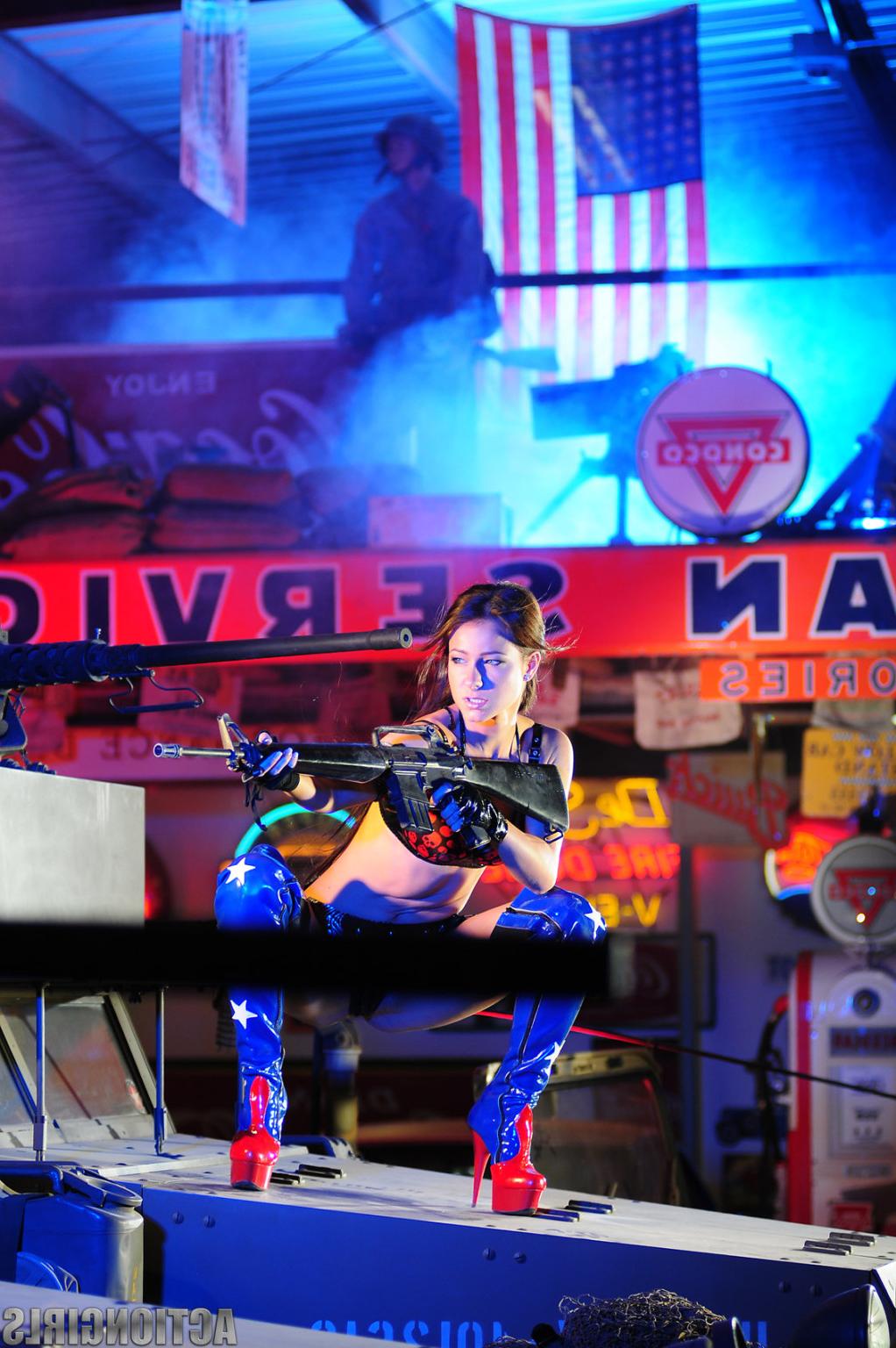 16P Exclusive Actiongirls Kristina Walker Photos Actiongirls.com