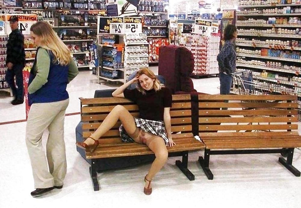 25P 0057 public nudity