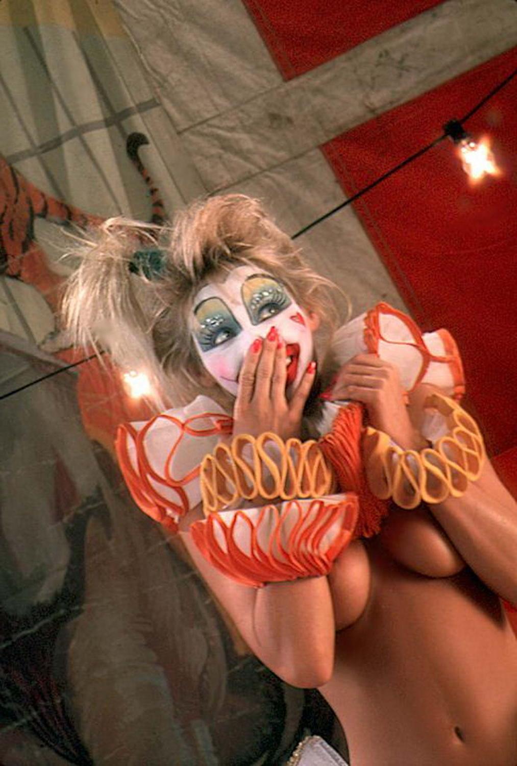 15P Hot blonde play mate in a clown suit