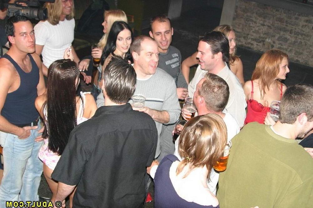 20P Orgy At An Atlanta Sex Club