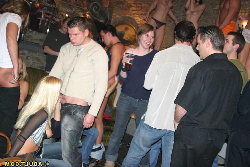 20P Orgy At An Atlanta Sex Club