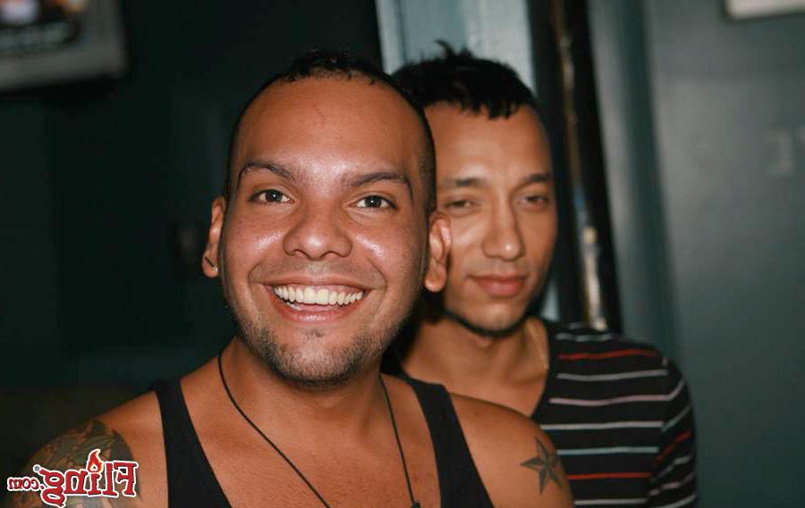 12P Check out these horny gay boys at the club looking to suck on some meat