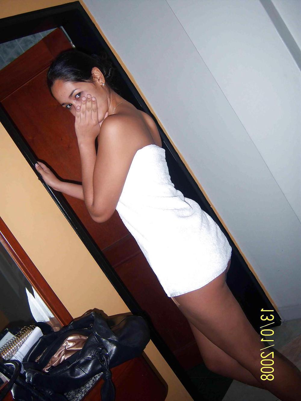 25P Amateurs delights 6 - Latin hottie