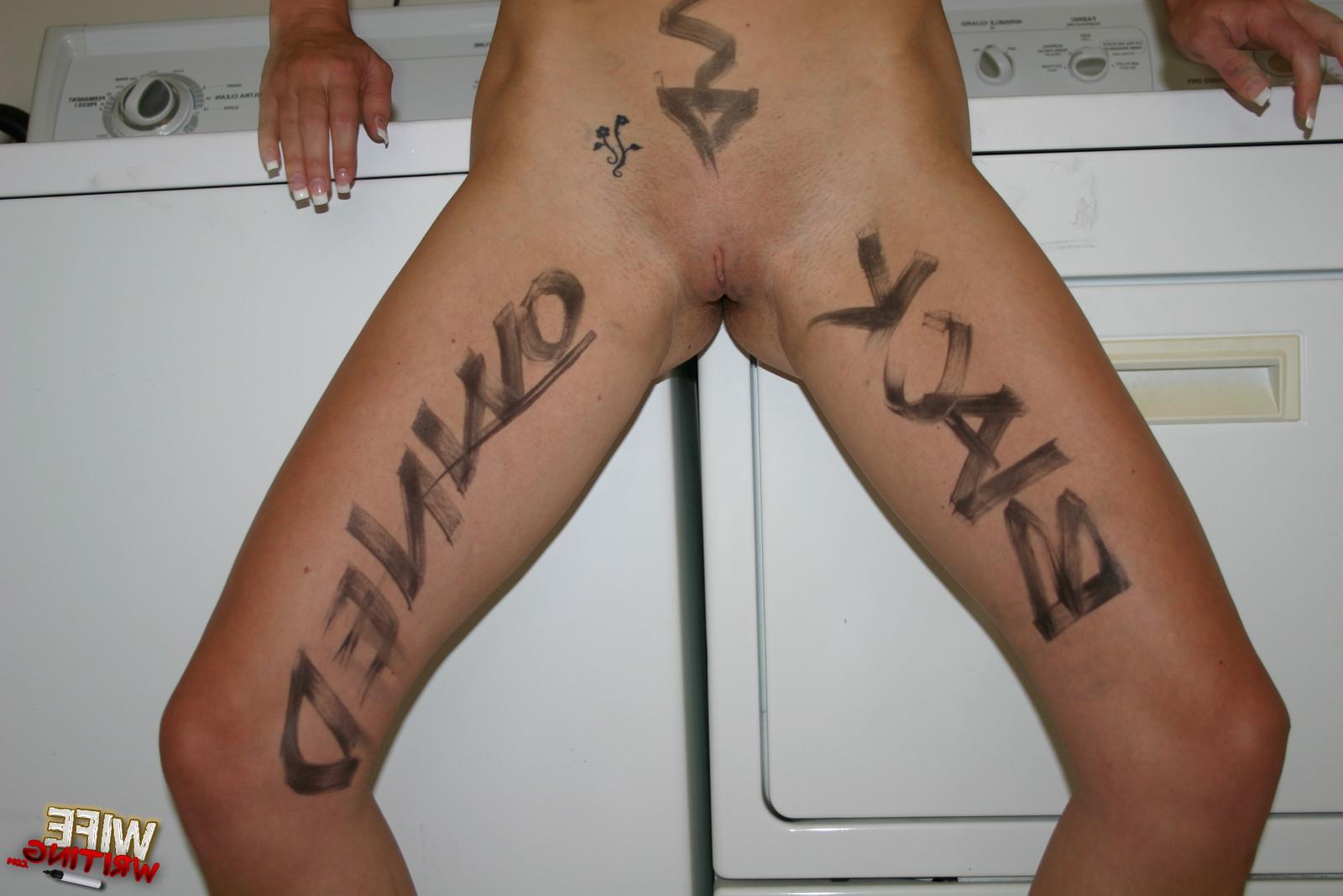 15P white bitch interracial marked blows cum in mouth