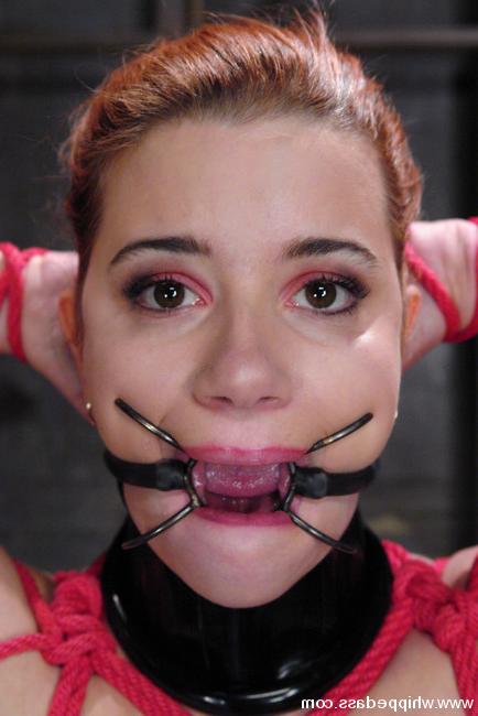 15P Latex subgirl in red rope spider bondage spanked and straponed