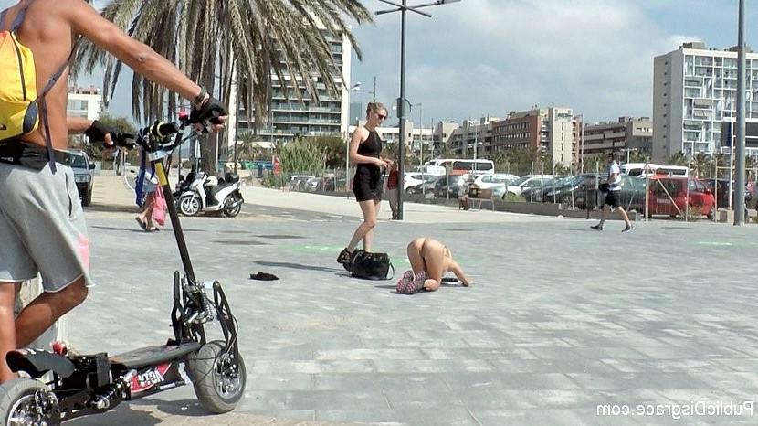 22P Chiki Dulce beach babe public bdsm exposed and fucked by lezdom 