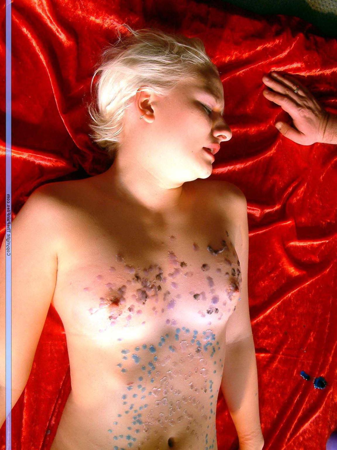 16P Miss Chaos bdsm hotwaxing and burning candle wax punishment 