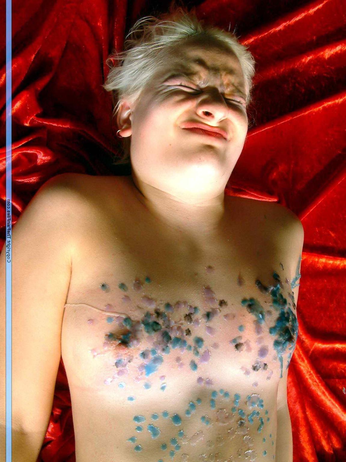 16P Miss Chaos bdsm hotwaxing and burning candle wax punishment 