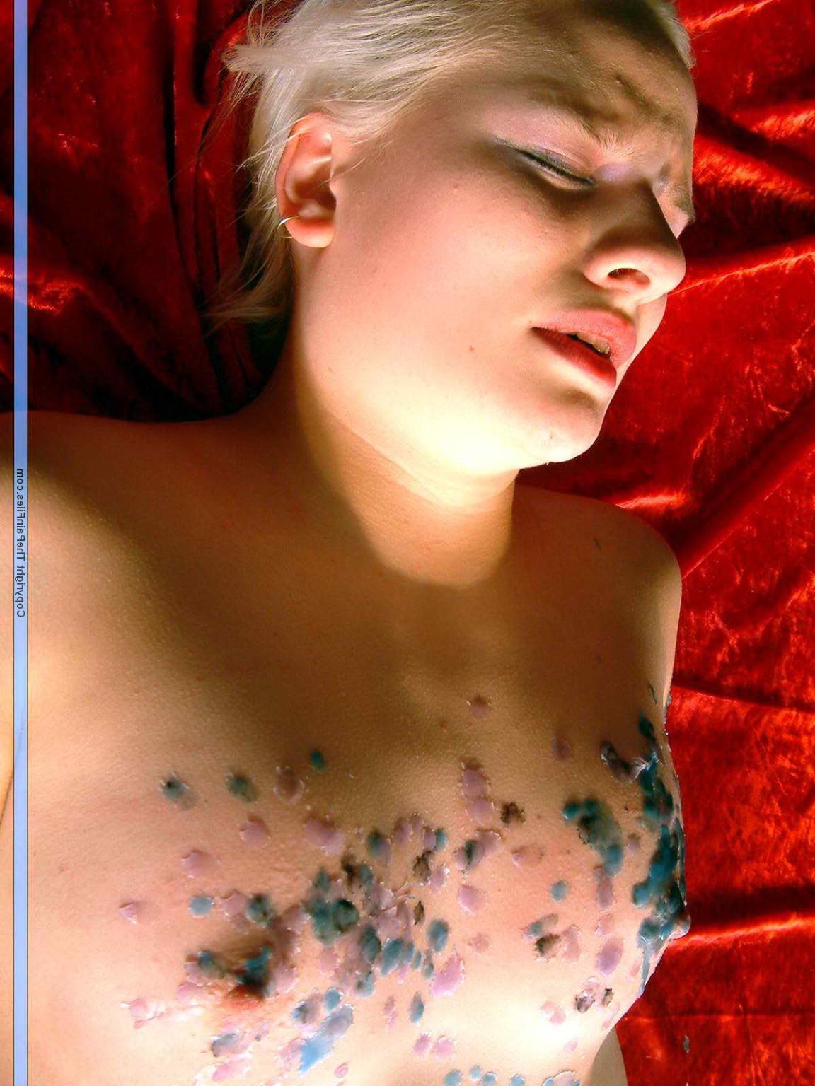 16P Miss Chaos bdsm hotwaxing and burning candle wax punishment 