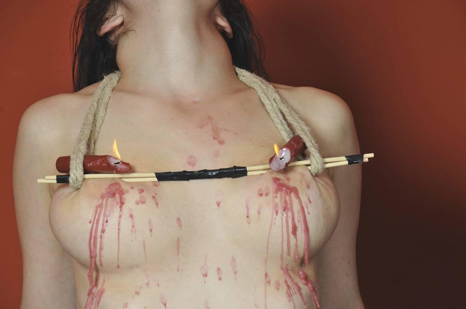 15P BDSM candle wax play of submissive masochist Beauvoir