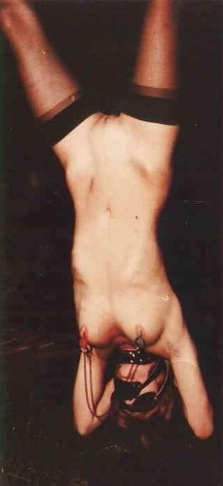 10P Sklavin Ulrike in vintage bdsm 