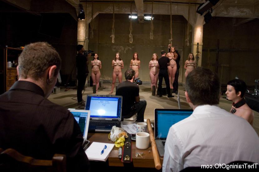 15P Group bdsm slavegirls are bound in line by masters