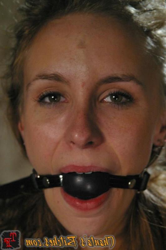 18P Laila Mason introduced to lesbian BDSM by Chanta Rose