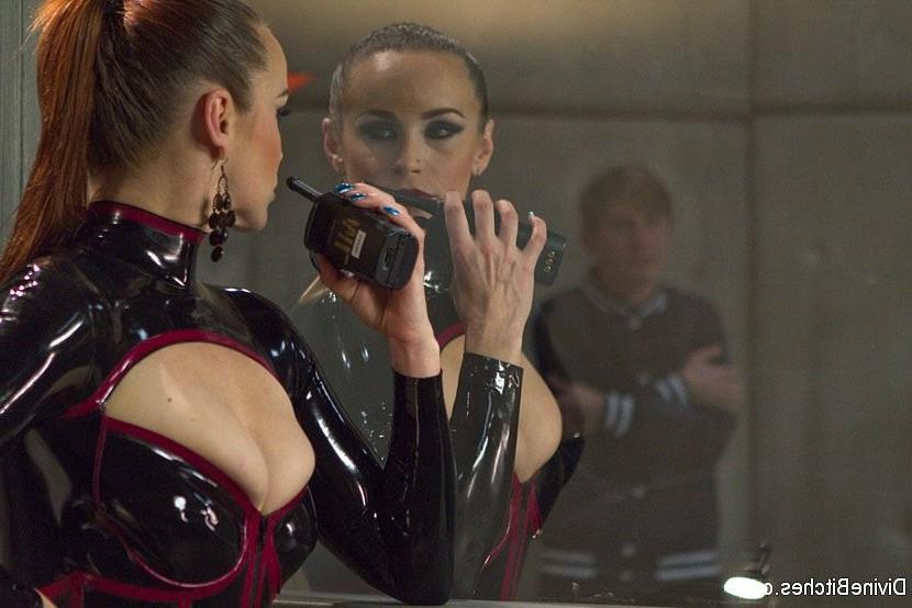 23P Bella Rossi latex femdom humiliates and milking male slave Sam Solo with otk spa