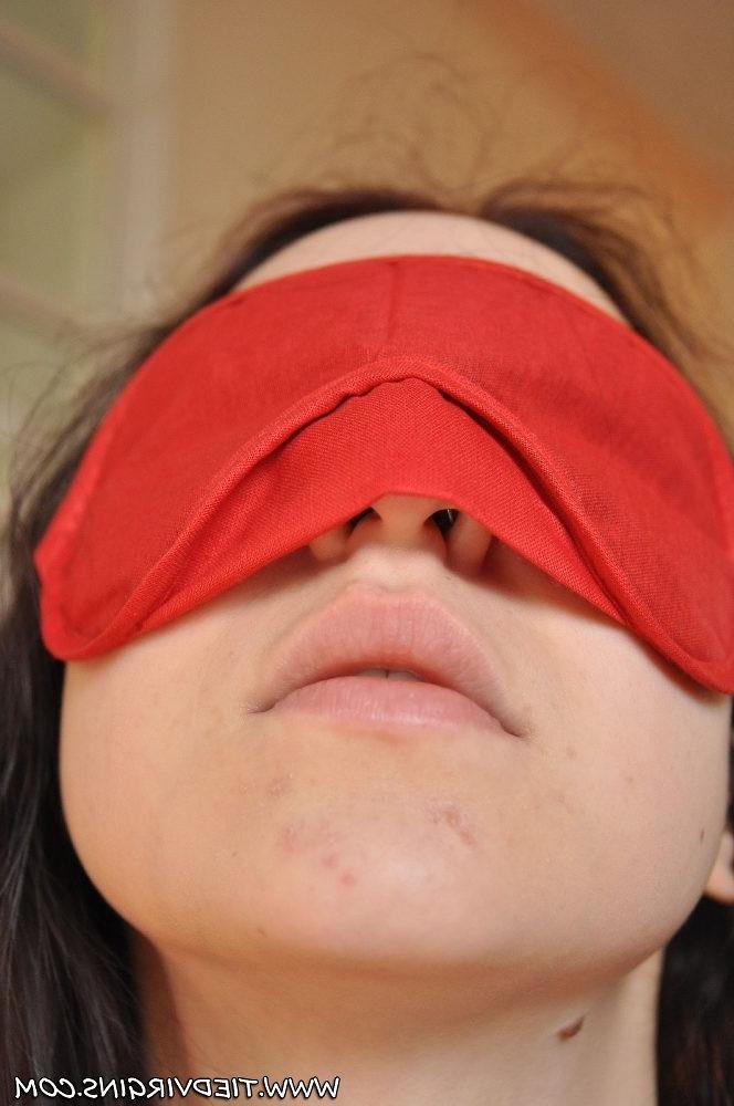 12P Teen slut blindfolded and tied up