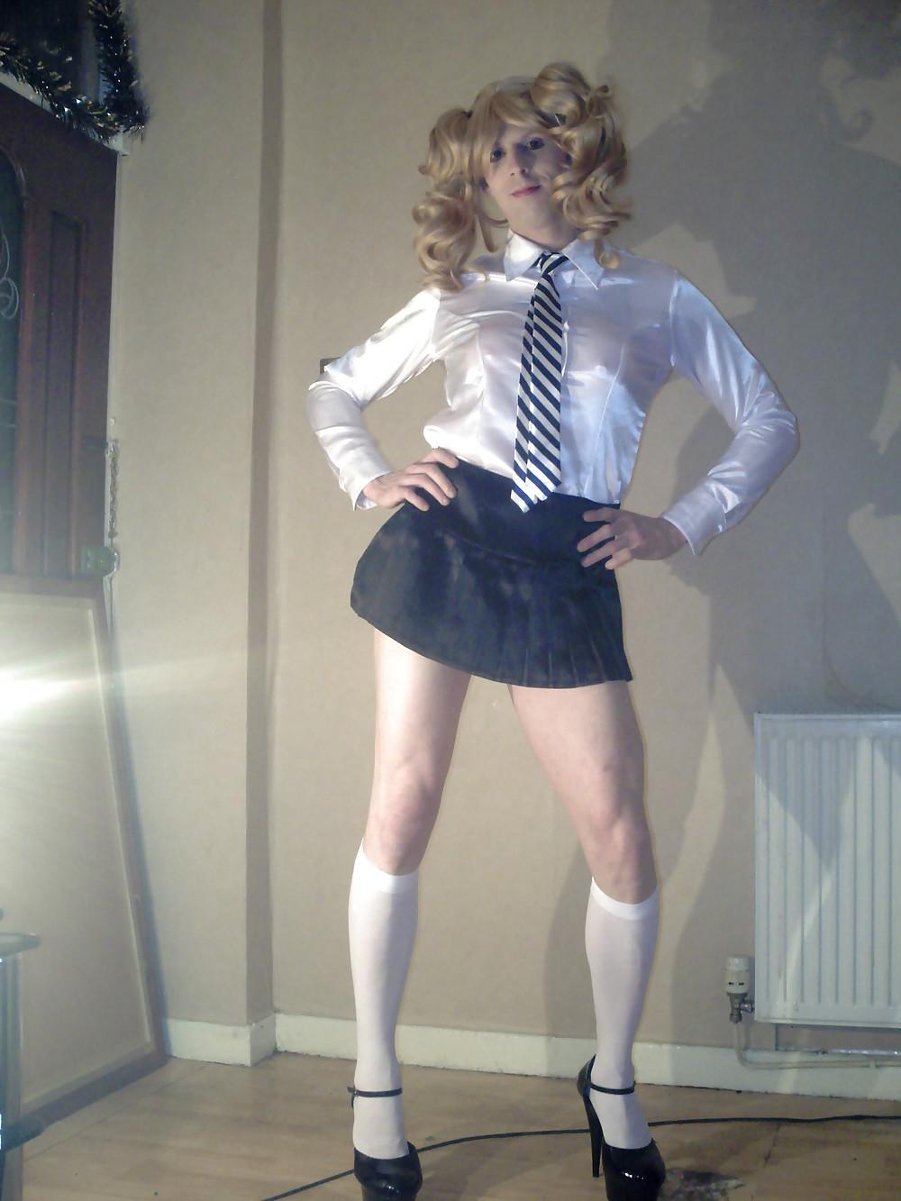 25P Sissy School Girls