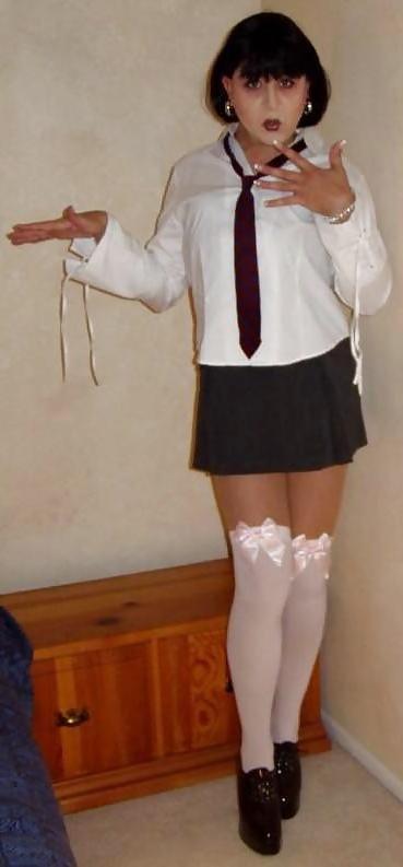 25P Sissy School Girls