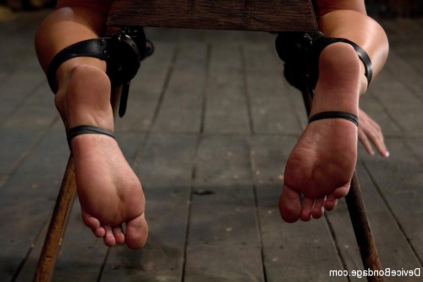 15P Bdsm porn photos