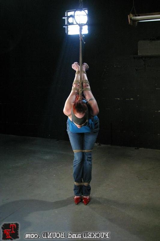 15P Helpless babe Berlin gets tied up and BDSM drilled by TJ Cummings