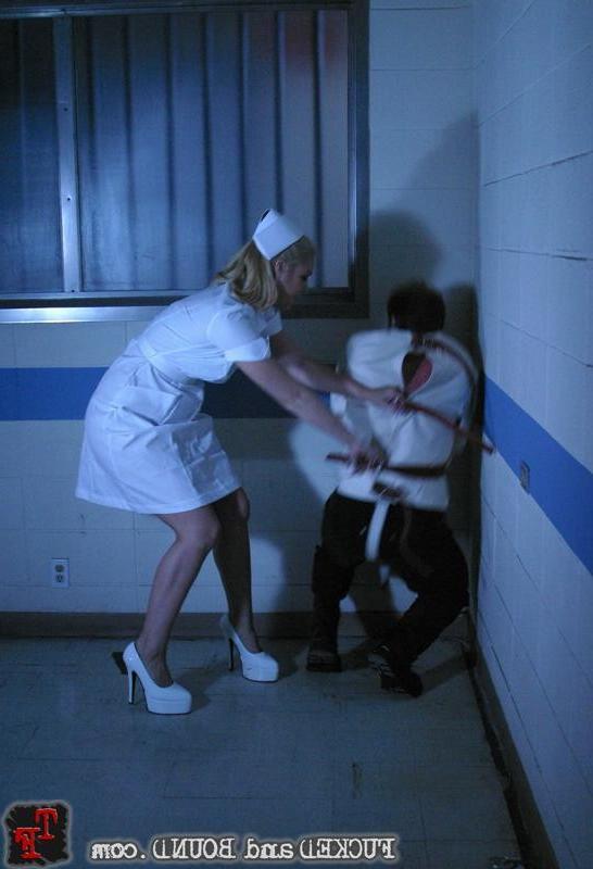 15P Helpless babe Hollie Stevens gets tied up and BDSM drilled by Brandon Iron