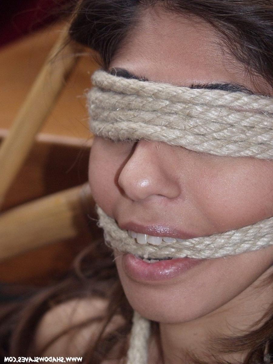 16P Indian bdsm and mousetrapped pussy pain for bound slavegirl Sahara