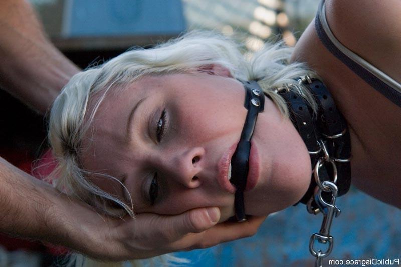 18P Public bondage with a hot chick and kinky BDSM