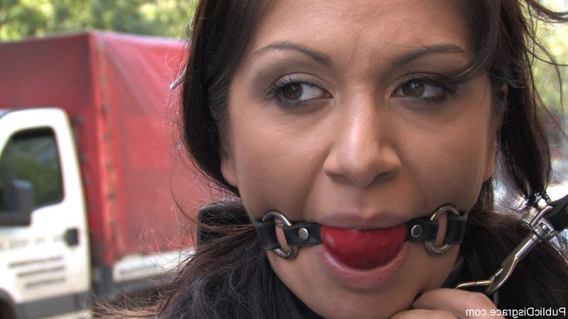 18P Public bondage with a hot chick and kinky BDSM