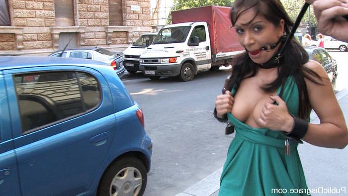 15P BDSM slave Lea Lexis led around like a dog in public