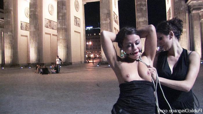 15P BDSM slut Linda drug around the public streets at night