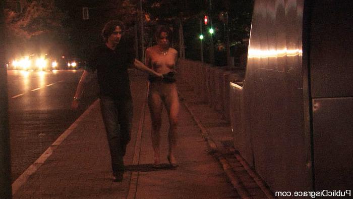15P BDSM slut Linda drug around the public streets at night