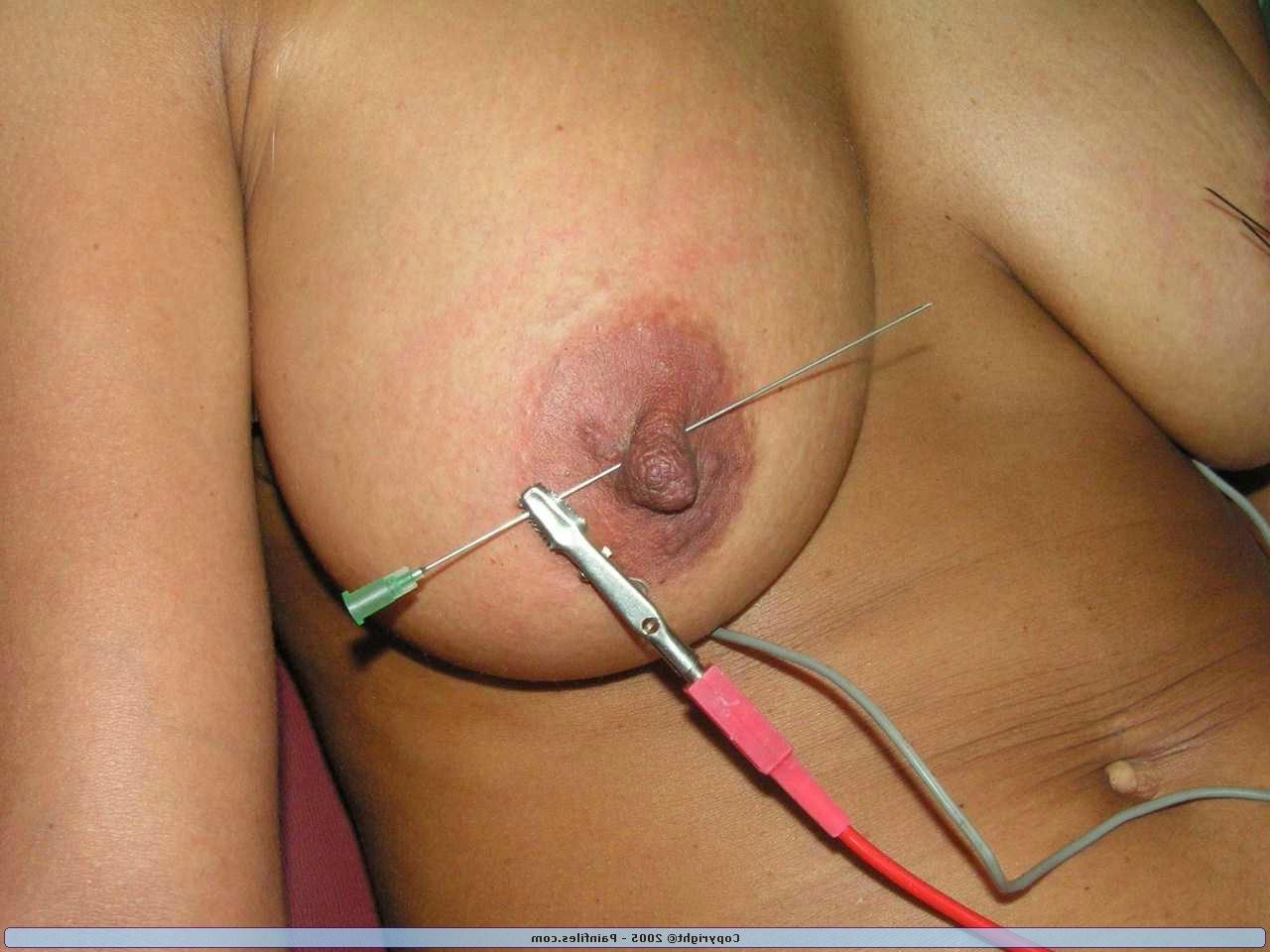 16P Amateur bdsm slavegirls needle and electro torment