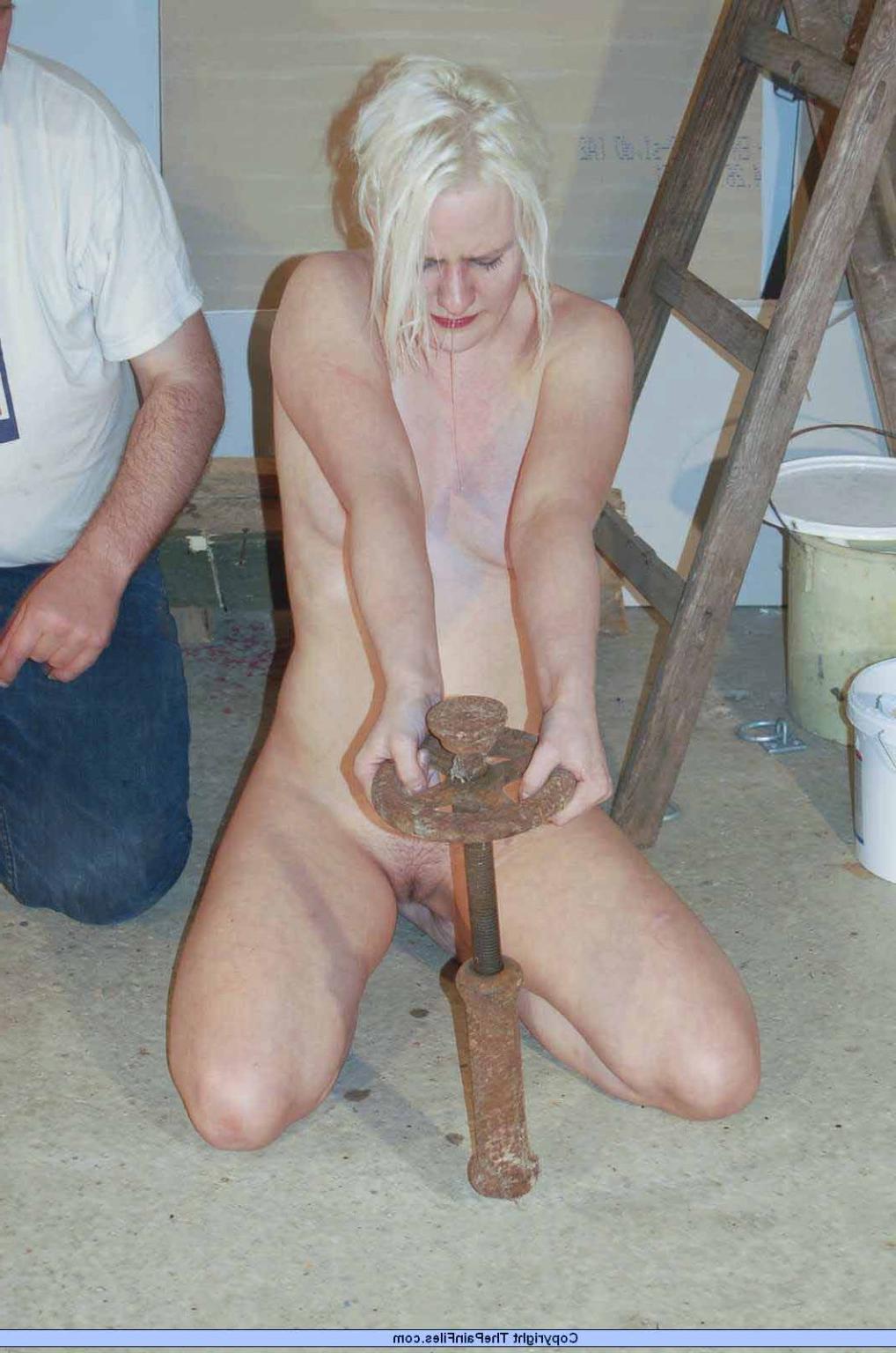15P Bizarre bdsm slavegirl in breast torment and tears
