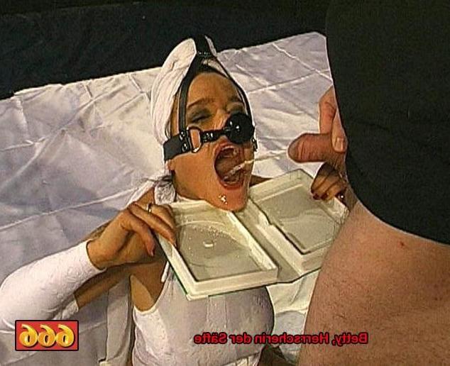 20P Forced hot pissing bukkake orgy with sexy German babes