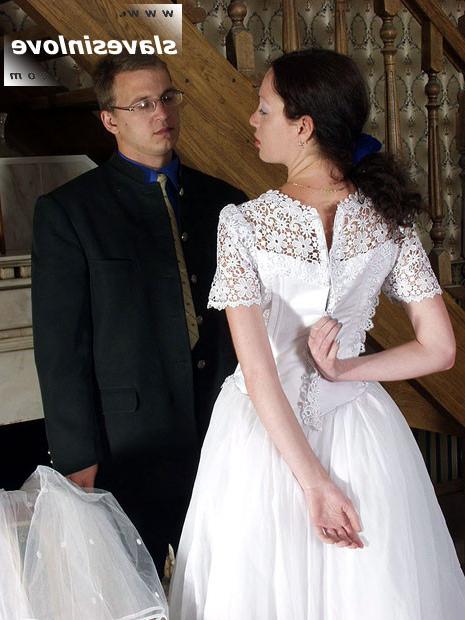 20P The slave in a wedding dress